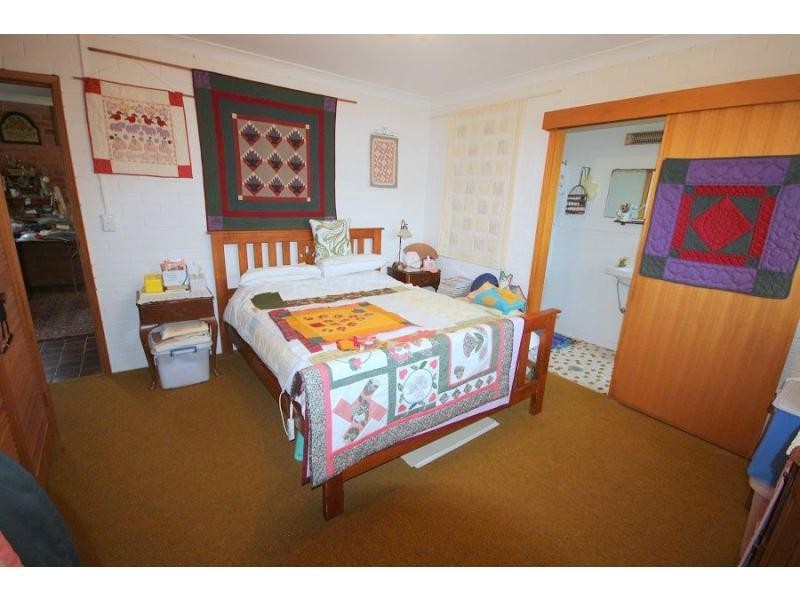 16 Yule Street, Eden NSW 2551