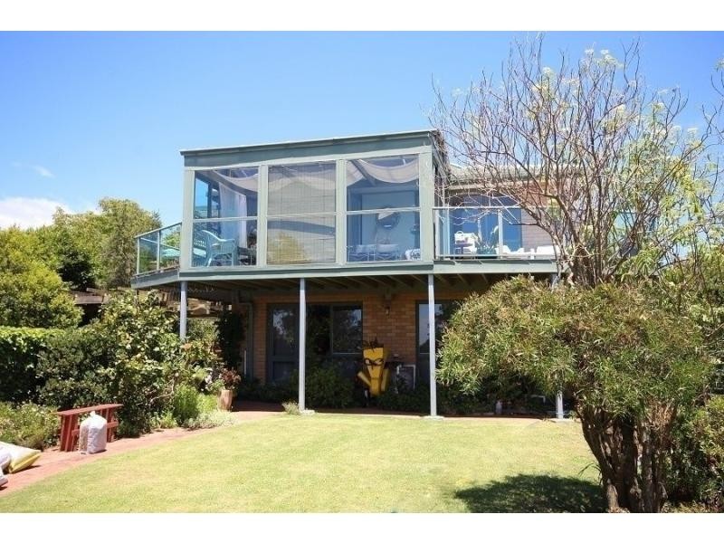 16 Yule Street, Eden NSW 2551