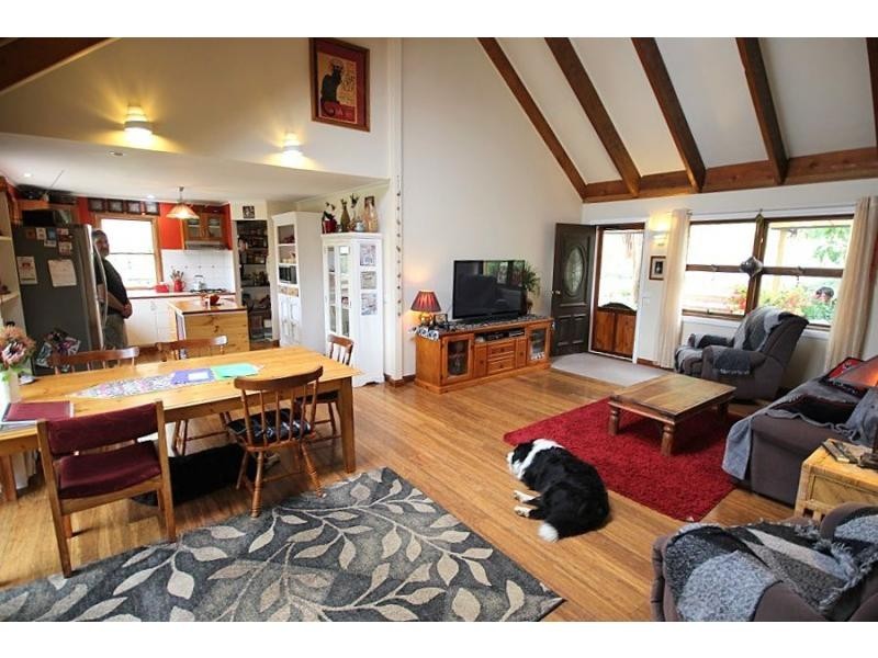 9 Back Creek Road, Nethercote NSW 2549