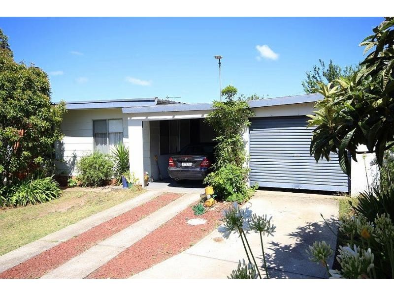 1012 Back Creek Road, Lochiel NSW 2549