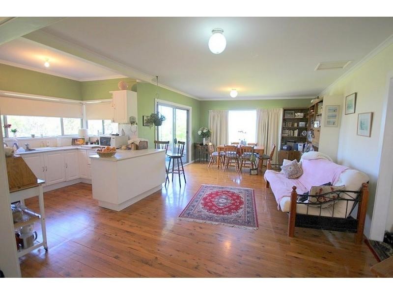 1012 Back Creek Road, Lochiel NSW 2549