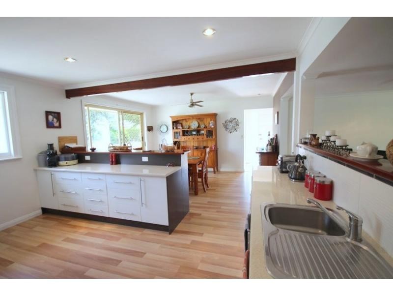 18 Emblen Street, Eden NSW 2551