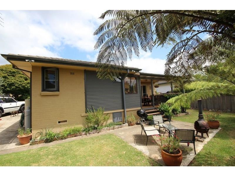 18 Emblen Street, Eden NSW 2551