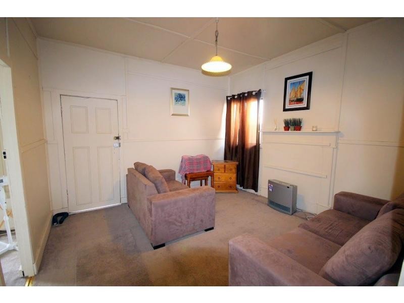 11 Lake Street, Eden NSW 2551