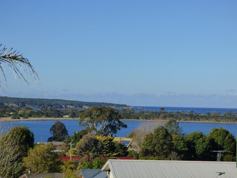 13 Blue Marlin Court, Eden NSW 2551