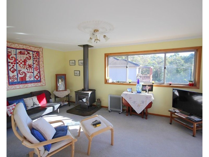 4 Flinders Street, Eden NSW 2551