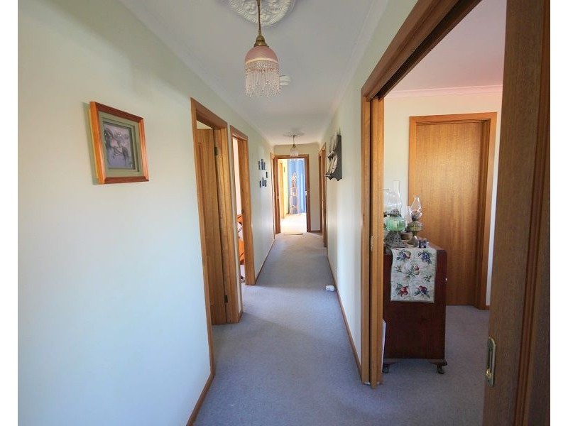 4 Flinders Street, Eden NSW 2551