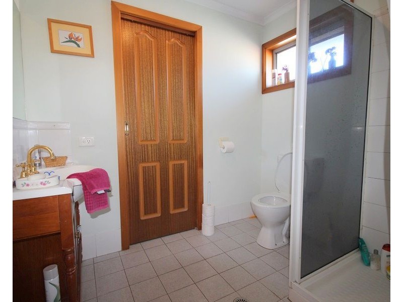4 Flinders Street, Eden NSW 2551
