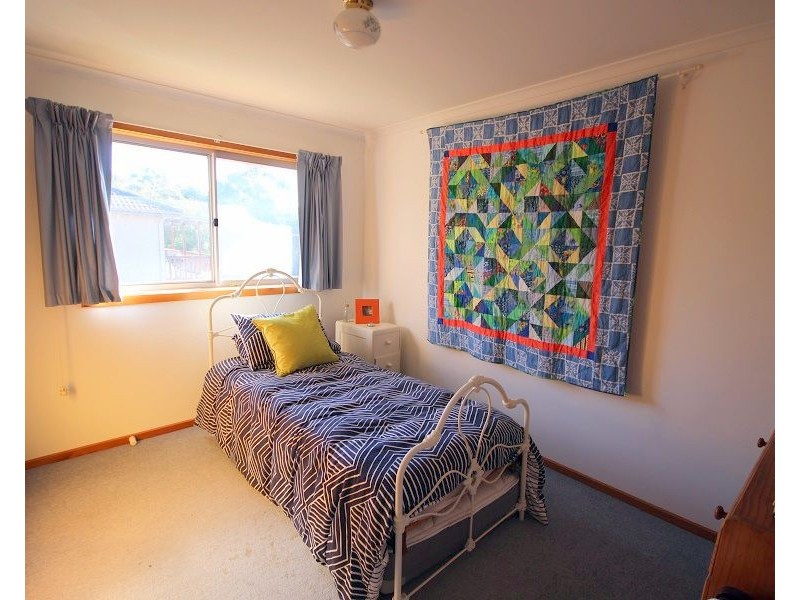 4 Flinders Street, Eden NSW 2551