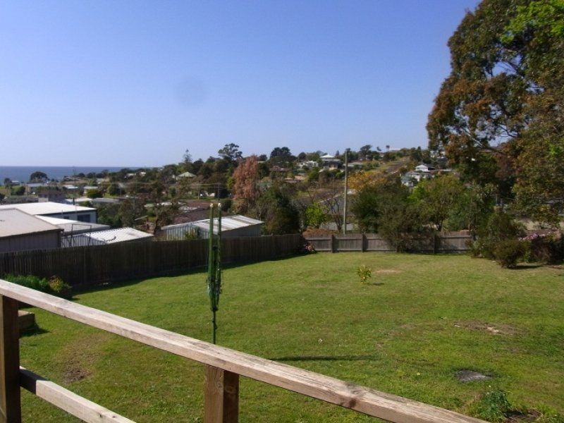 26 Curalo Street, Eden NSW 2551