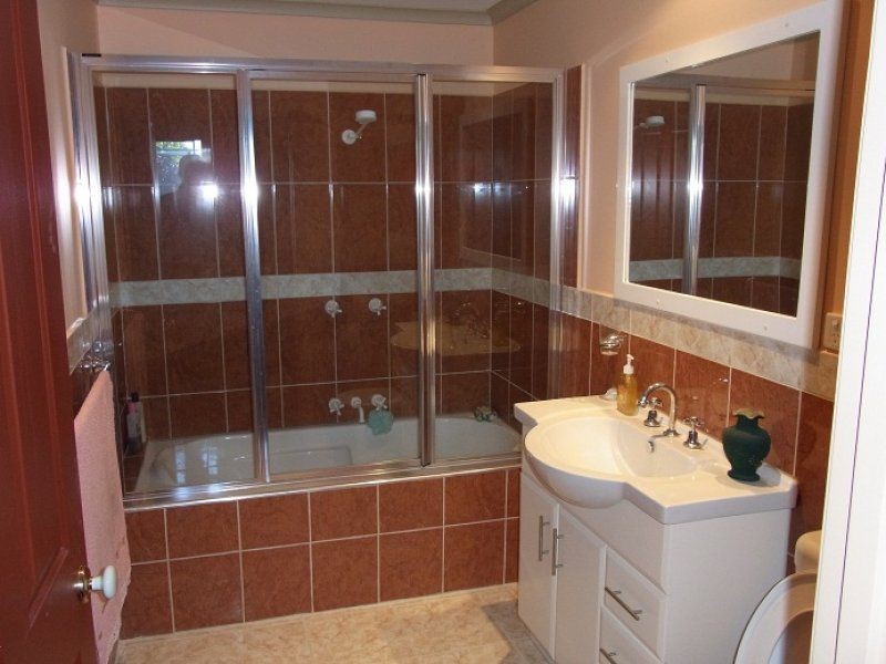 8 Hollydale Place, Eden NSW 2551