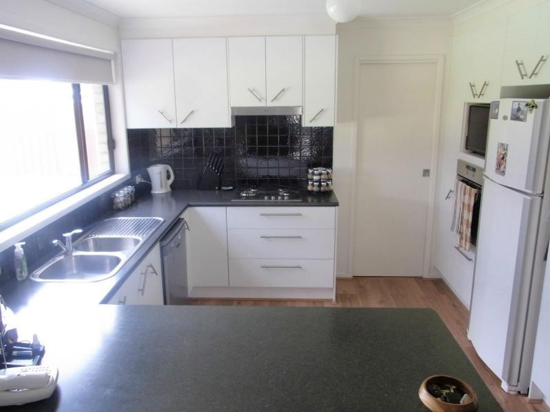 13 Wave Street, Eden NSW 2551