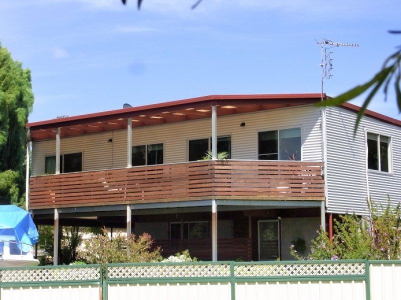 13 Emblen Street, Eden NSW 2551