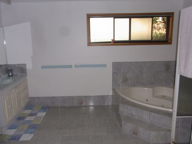 12 Chandos Street, Eden NSW 2551