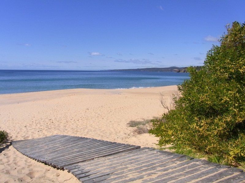 Unit 1//2 Lake Street, Eden NSW 2551