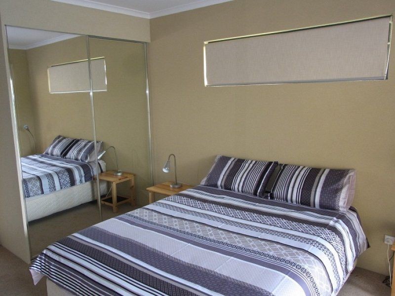 Unit 1//2 Lake Street, Eden NSW 2551