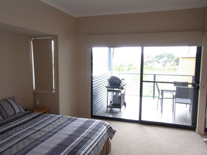 Unit 1//2 Lake Street, Eden NSW 2551