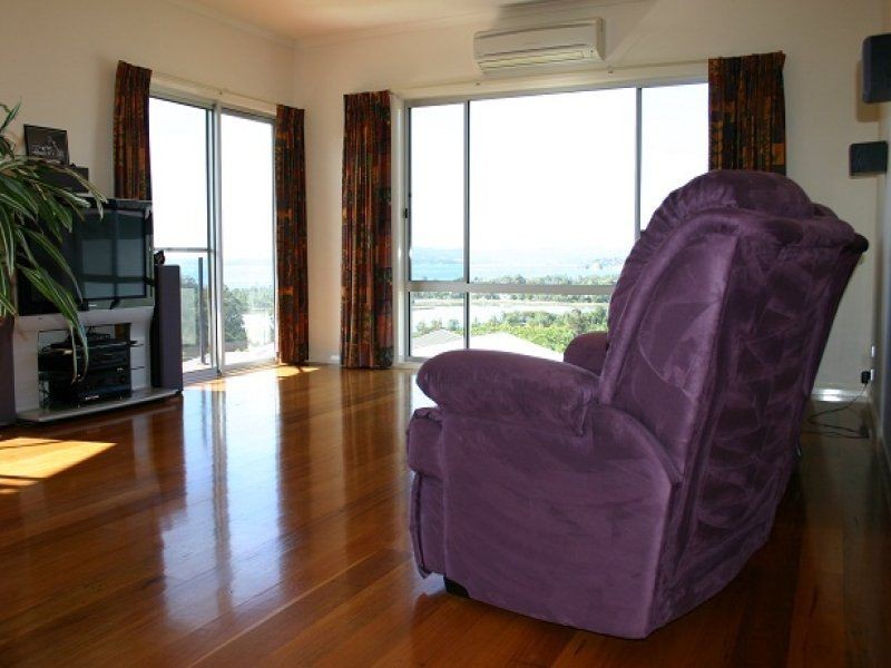 17 Albacore Crescent, Eden NSW 2551