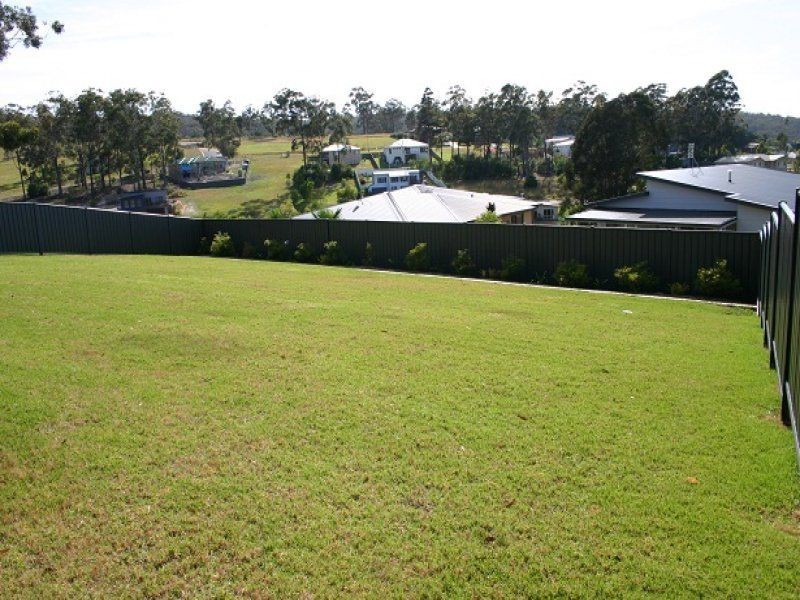 17 Albacore Crescent, Eden NSW 2551