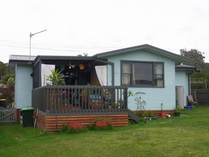 19 Lakeside Drive, Eden NSW 2551