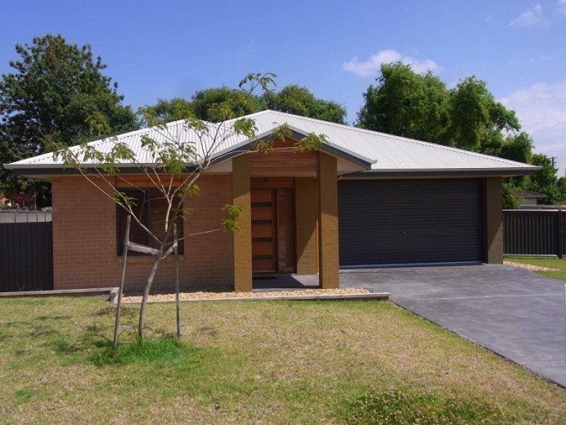 7 Dolphin Crescent, Eden NSW 2551