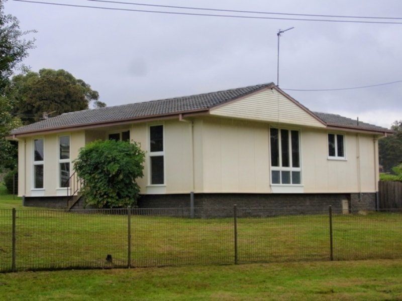 1 Young Street, Eden NSW 2551