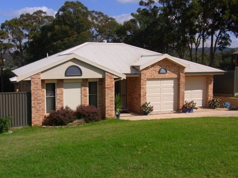 19 Kingfisher Circuit, Eden NSW 2551