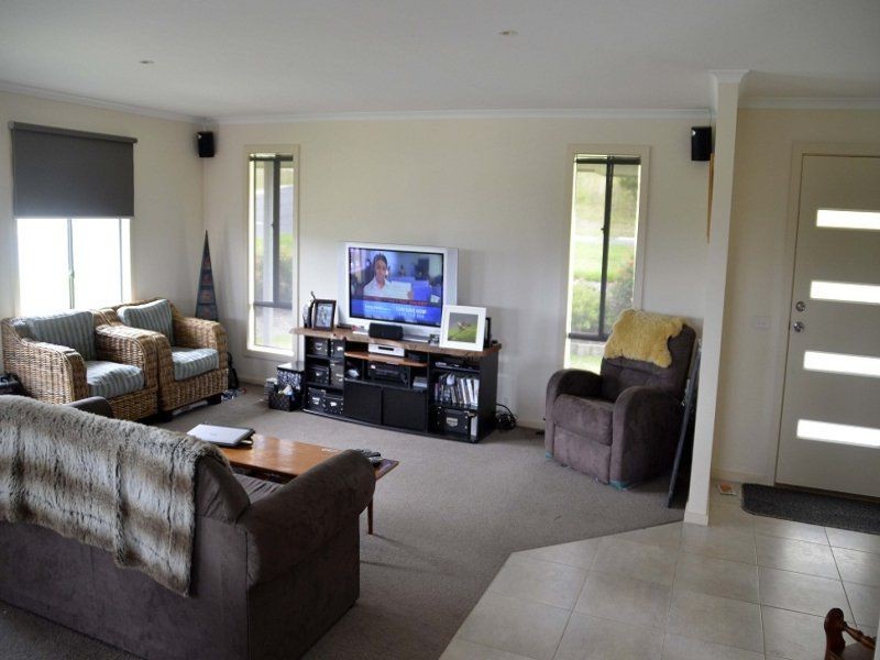 2 Marlin Avenue, Eden NSW 2551