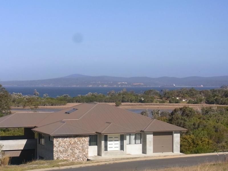 L207 Kingfisher Circuit, Eden NSW 2551