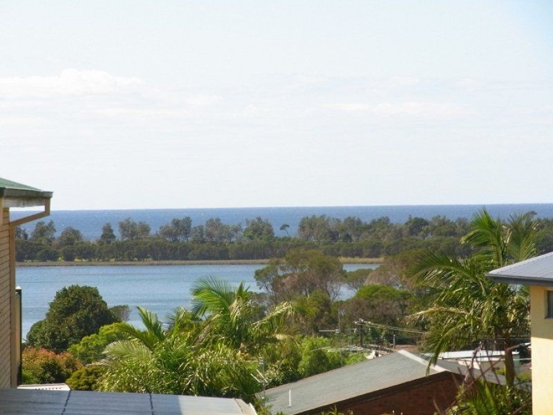 13 Blue Marlin Court, Eden NSW 2551