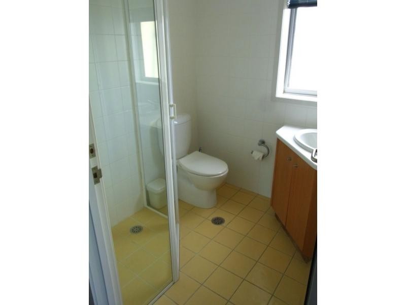 Unit 3//21 Lake Street, Eden NSW 2551