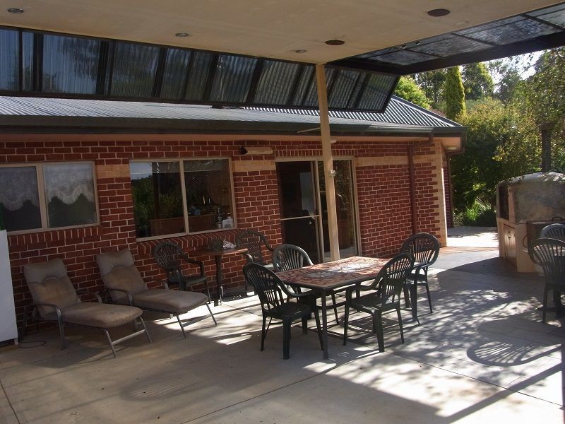 16 Eurack Court, Kiah NSW 2551