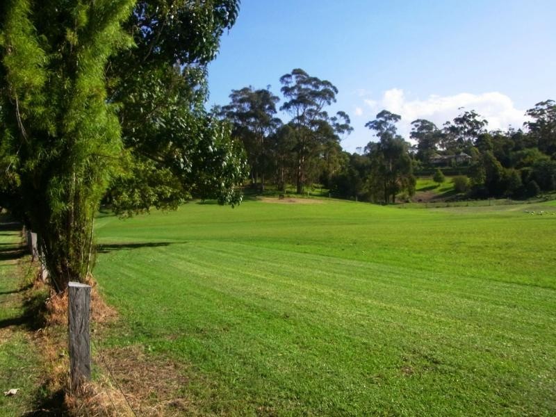 16 Eurack Court, Kiah NSW 2551