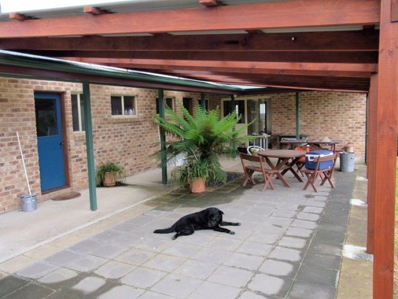 972 Back Creek Road, Lochiel NSW 2549