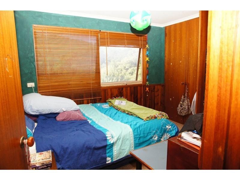 133 Oaklands Lane, Pambula NSW 2549