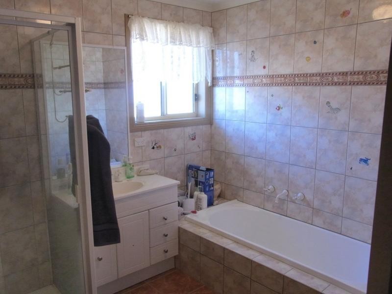 6 Hollydale Place, Eden NSW 2551