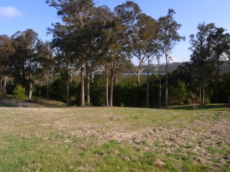 L105 Kingfisher Circuit, Eden NSW 2551