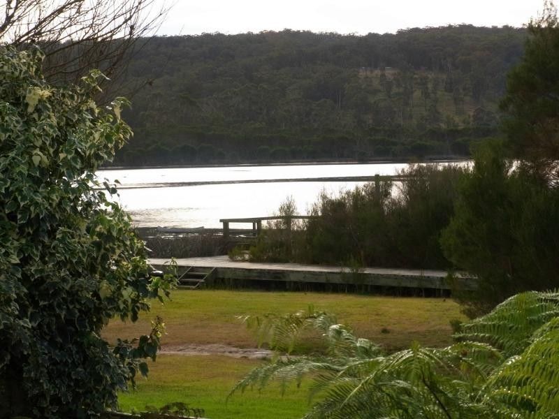 18 Emblen Street, Eden NSW 2551