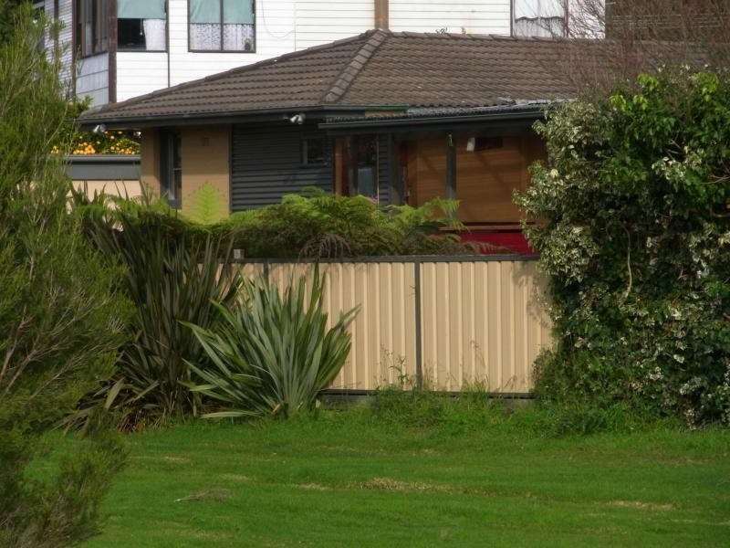 18 Emblen Street, Eden NSW 2551