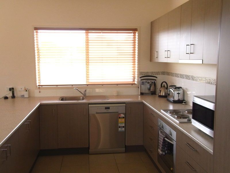 9 Wave Street, Eden NSW 2551