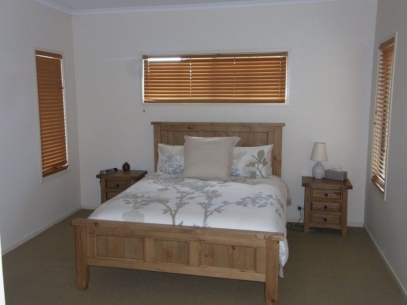 9 Wave Street, Eden NSW 2551