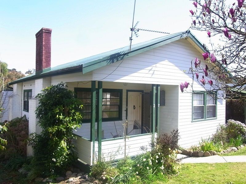 27 Maling Street, Eden NSW 2551