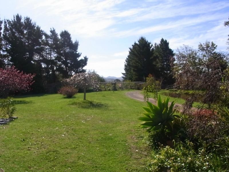 620 Back Creek Road, Lochiel NSW 2549