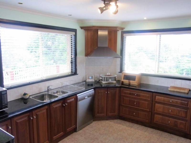 6 Little Bimmil Street, Eden NSW 2551