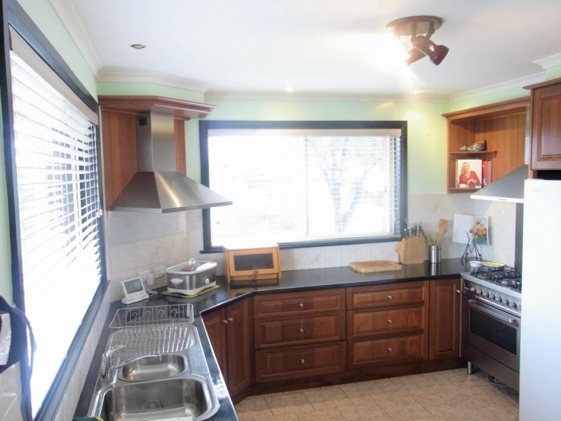 6 Little Bimmil Street, Eden NSW 2551