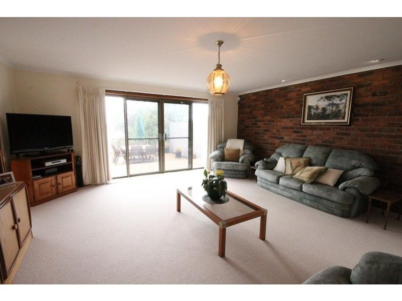 10 Yule Street, Eden NSW 2551