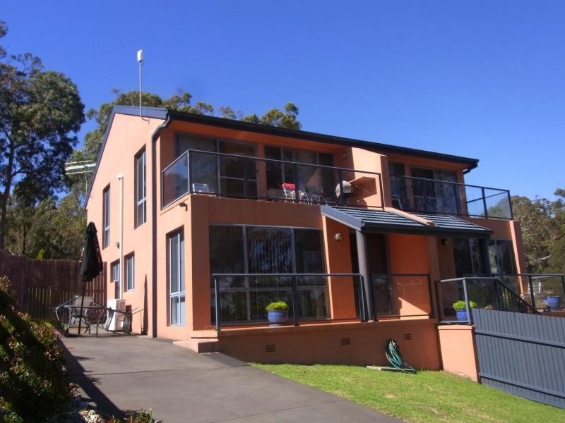Unit 1/37 Ben Boyd Parade, Boydtown NSW 2551
