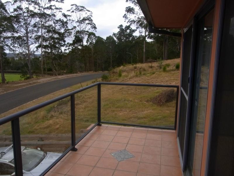 Unit 1/37 Ben Boyd Parade, Boydtown NSW 2551