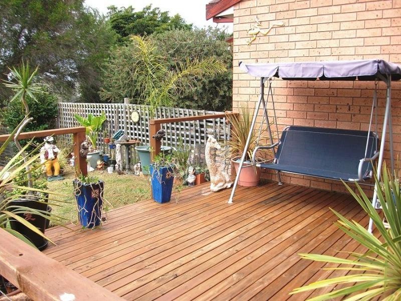 Unit 1/26 West Street, Eden NSW 2551