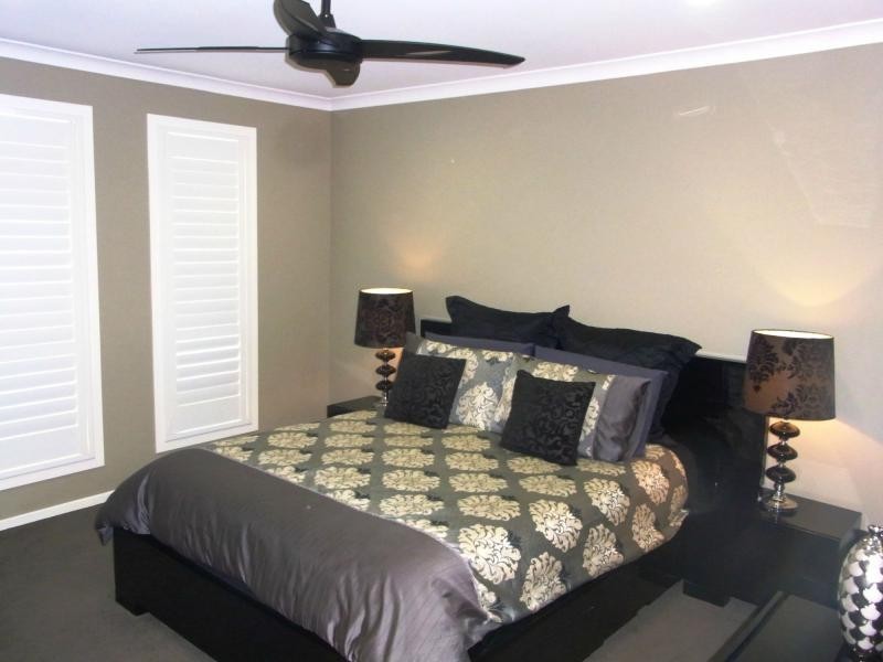 1 Kingfisher Circuit, Eden NSW 2551